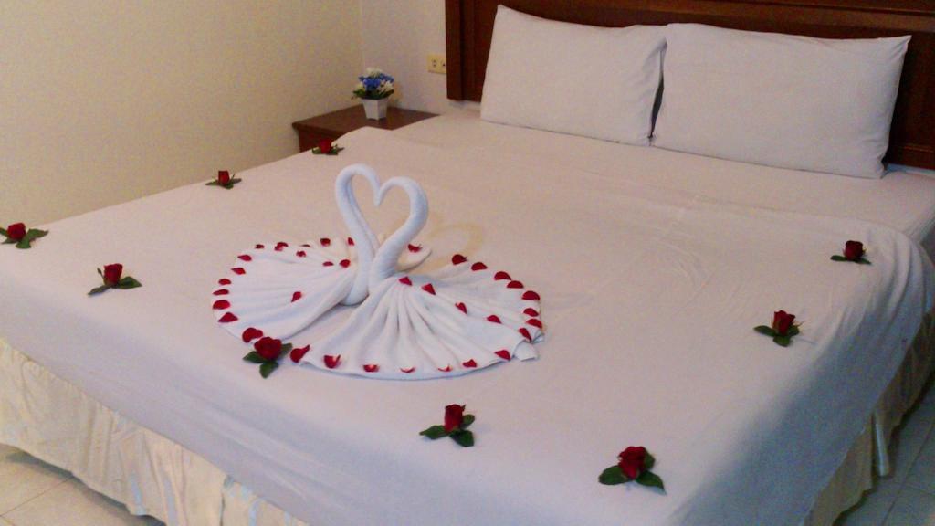 Sawasdee Mansion Otel Patong Dış mekan fotoğraf